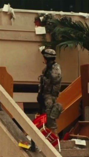 Fear, The Walking Dead soldier library scene ￼