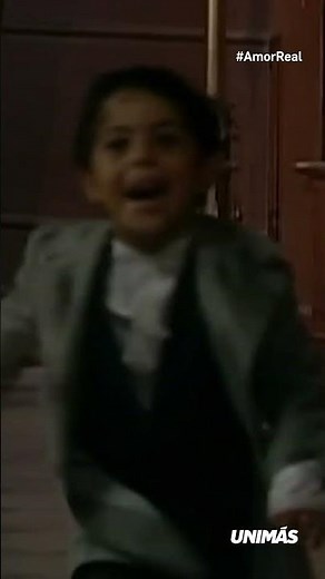 Manuelito appears and Adolfo hands him over to Matilde! #RealLove #Uninovelas