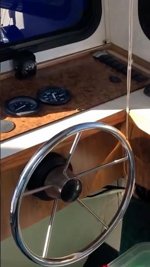 Nomad Sea Ark Voyager Houseboat