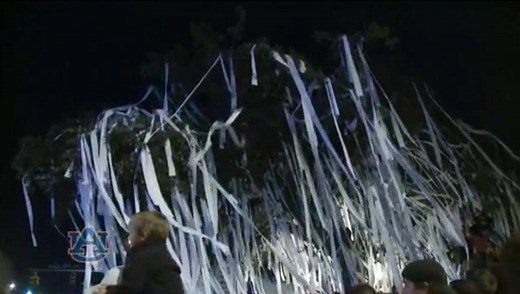 There’s just nothing quite like rolling Toomer’s Corner. We look back at how the famous tradition began in this week’s Heritage of the SEC. | CBS Sports