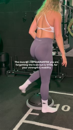 💡 The muscle you’re probably NOT training — but should be! Your hip flexors (especially the iliopsoas and rectus femoris) are some of the most overlooked muscles in the body — yet they’re essential for: ✅ Lifting your knees and stabilizing your core ✅ Supporting proper posture and pelvic alignment ✅ Enhancing lower-body strength and mobility ✅ Preventing tightness and low back pain When your hip flexors are weak or tight, everything from your squat depth to your running stride to your core acti