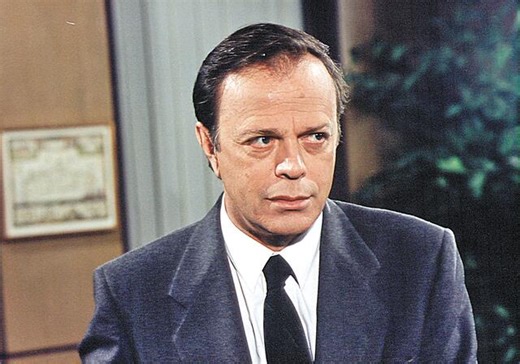 Χρήστος Πολίτης: Ρόλοι ζωής ή θανάτου; - ΤΑ ΝΕΑ