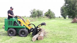 Check out this Digga Mini Loader grapple rake in action! Want to find out more? diggausa.com/mini-grapple-rake.php #madeinusa #earthmovingequipment #americanmanufacturing #earthmovingattachments #digga #americanmade #auger #madeinamerica #drilling #earthmoving #diggaUSA | Digga North America