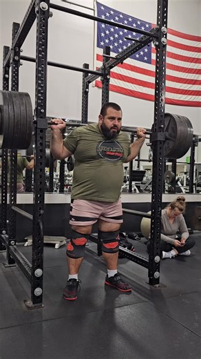 525 lb beltless single, almost time to get ready @strengththrustruggle #teamsts code chaos @chaoscoachingllc for coaching inquiries and in person training @classicbodyworksgym @tigerfitness code cktmexico @dadbod_supplyco code cktmexico10 | Brandon Price