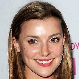 Emma Lahana Boyfriend 2026: Dating History & Exes - CelebsCouples