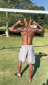 13K views · 289 reactions | FREE GAME‼️I got 3 simple but EFFECTIVE pull up variations that’ll have that back shredded up in no time !! 10 pull ups10 half pull ups 10 sec hold at top Try it out,lmk how you like it!#ShirtOff #gains #training #bodybuilding #workout #bodygoals #exercise #nopainnogain #nobodyoutworksme #gyminspiration #motivation #hardwork #dedication | Jaylen askew | Facebook