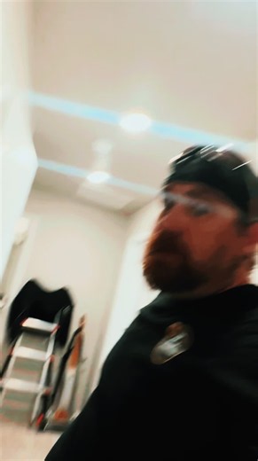 🚨 Would this make you question the quality of the entire build? 🤔 We found builders leaving behind trash, caulking guns, and other construction materials inside a brand-new home. If they overlook the little things you can see… what about the things you can’t? 🏠👀 #HomeInspection #NewConstruction #BuilderProblems #DontDoThat #HomeInspector