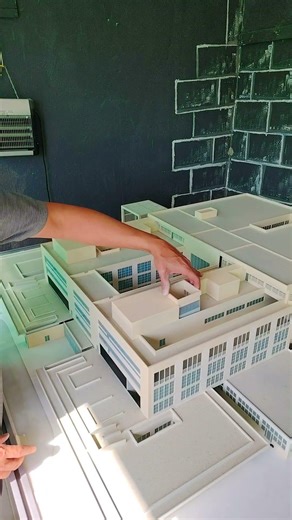 Rooftop details | Hospital scale model