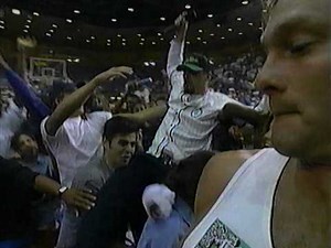 Jump Around 1992 - House Of Pain live Rock N' Jock B-Ball Jam aired 01-Nov-1992