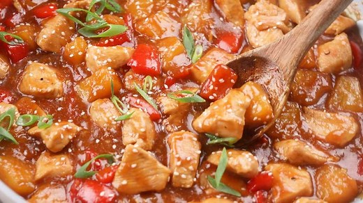 This Hawaiian Chicken is a quick and easy stir fry recipe made with chicken, red bell pepper, pineapple and delicious sweet and sour sauce! The best part it takes only 30 minutes to make the whole dinner. RECIPE--> https://veronikaskitchen.com/hawaiian-chicken/ | Veronika's Kitchen