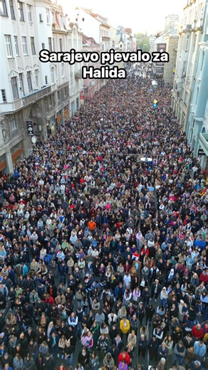 416K views · 19K reactions | Sarajevo pjevalo za Halida #Halid #Beslic #Sarajevo | Ekskluziva | Facebook