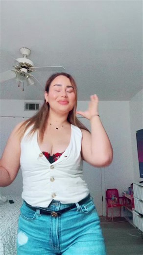 Ruby lopez💖🐓🏎️🚂✝️ (@rubylopez201)’s videos with Shiny - Easykid & Dysbit