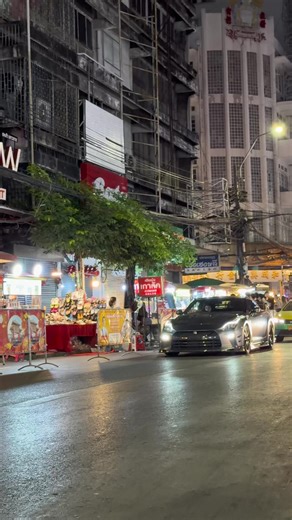 Exploring R35 GTR in China Town 🇨🇳