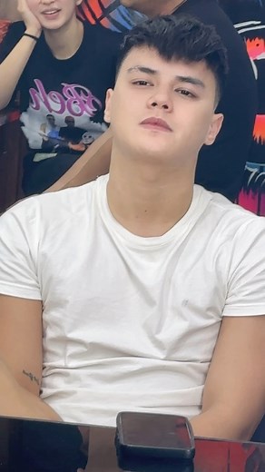 Ronnie Alonte only masterjun Parcero Salon By: MasterJun QC branch Parcero Salon by: masterjun Taguig branch 💇🏻‍♂️💈🇵🇭 #parcerosalontaguigbranch #parcerosalon #parcerosalonbymasterjun #salonph #haircut #masterjun #hairstyle #haistylist #RonnieAlonte | Jun Jun Parcero