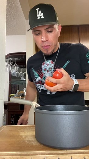 Shopping at the sea food market when suddenly I felt something pinch my butt. I look back and at it was a young lady. She whispers in my ear “I’m craving shrimp. Quiero camarón pelado” I invite her over for dinner since I already had shrimp on the menu. She arrives later that night with handcuffs and a big rubber shrimp. “Wtf is that shrimp for?” She replies “it’s for me to stick in you later tonight” The F you’re not! I handcuffed her wrist to her leg and kicked her out! #camaronesaladiabla #sh