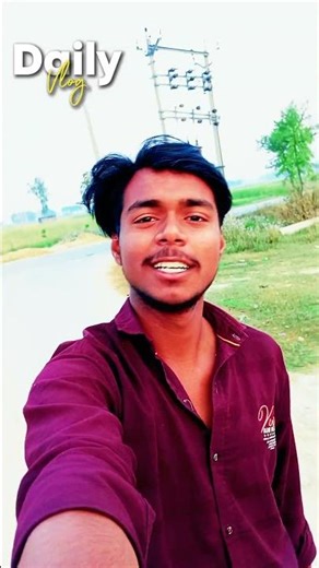 Ladki kuch bol bhi nahi rahi, fir bhi dekh raha hai! 😂👀👇