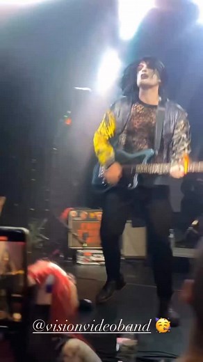 5.9K views · 474 reactions | Last night at @crowsnyc was absolutely...