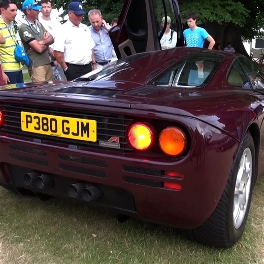 Rowan Atkinson's INFAMOUS McLaren F1 | The Shmuseum