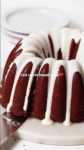 red velvet bundt cake♥️