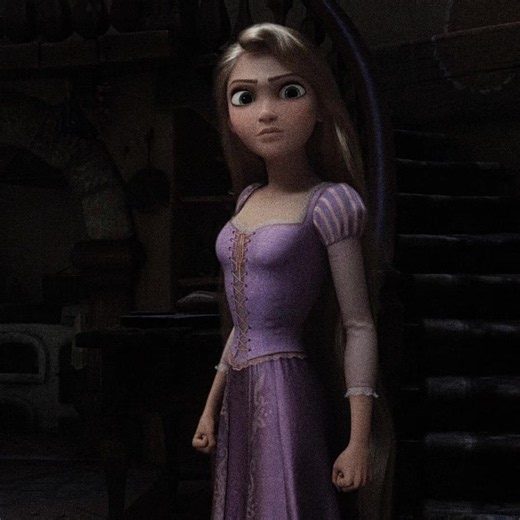 Which Disney Princess Is Best? Rapunzel vs Elsa Debate