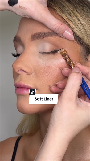 SOFT LINER TUTORIAL #makeupartist #makeup #makeuptutorial #eyeliner