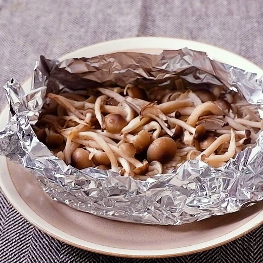 しめじとえのきのバター蒸し 作り方・レシピ | クラシル