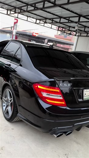 2009 Mercedes C63 AMG: A Modern Classic Review