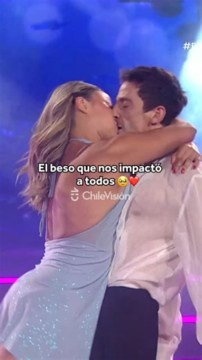 Chilevisión on Instagram: "Hablemos de momentos icónicos ✨ #FiebreDeBaileCHV 💃🕺"