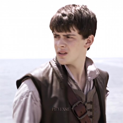 Adorable Edmund Pevensie Moments from Narnia