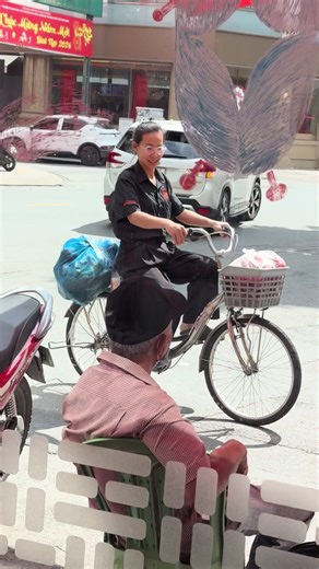 cô gái bán rau với chiếc xe cà tàng#sasinlevansy #xuhuong #MicayHanQuoc