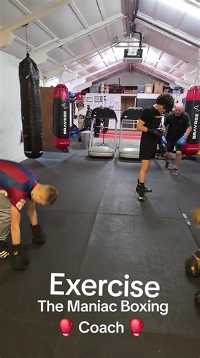 Build Boxing Conditioning with Exercises Between Rounds