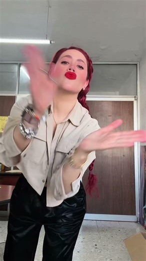 Elmo mi amigo ❤️ #elmo #friends #trending #tiktok #humor #entertainment #viralvideo #blogger #fyp