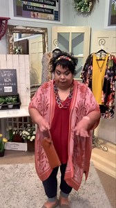#STLFriday826223rd Are you looking for MORE Plus size Fashions??? If so, Join our community of over 13000 plus size fashionistas shopping with the Red Brick Cottage VIP Group!!! Want to see some of our offerings, click the link 👇👇👇 to join our Plus Size Community & Shop our next #RBCVIP Live!!!! https://linktr.ee/TheRedBrickCottage Thanks for checking out today’s Shop the Look!!! Amber is going to give you some great style pointers and show you how to build multiple outfits with this selectio