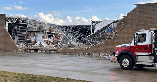 Deadly storms rip through U.S. South, Midwest