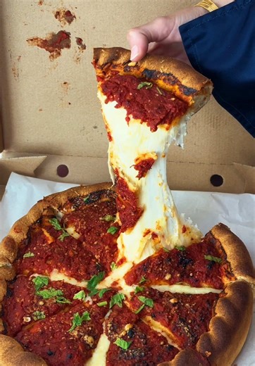 Discover the Best Chicago Pizza at Red Barn