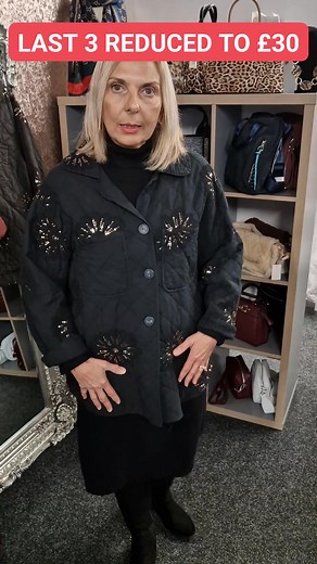 1.9K views | REDUCED TO £30. LAST 3 LIGHTWEIGHT QUILTED JACKETS WITH A BEAUTIFUL SPARKLE SUCH A BARGAIN ONE SIZE 3 COLOURS | Ruby Tuesday Boutique | Facebook