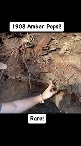 Extremely rare and valuable 1908 Amber Pepsi bottle found by Treasure Hunters! #treasure #pepsi #antique #history | Adventure Archaeology And Southern Diggers