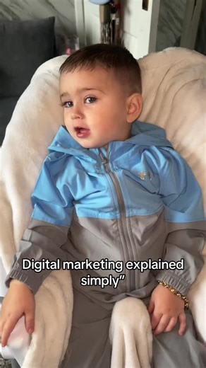 Isn’t that just a pyramid scheme?” 🙄 No. And here’s why 👇 ❌ Pyramid schemes = you only make money by recruiting ✅ Digital marketing = you make money by selling digital products & learning a skill I get paid whether I talk to ONE person or ONE HUNDRED people. No pressure. No forced recruiting. No convincing friends or family. This is a real skill, used by real businesses, worldwide. And once you understand it — it makes total sense. 📩 Message me “INFO” if you want the facts, not opinions 💬 Dr