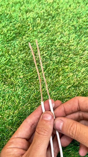 The Wire-Twisting Trick Only Experts Know #WireHack #ProTechnique #DIYElectric #SmartFix | Red Neck DIY