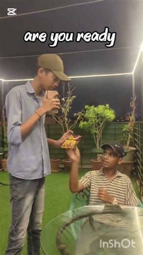 eating the snacks🥟 with 15 second timer loss🥹🥹 the 500 hundreds subscribe for more videos