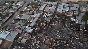 DRAKENSTEIN MUNICIPALITY CONTINUES CLEANING UP NEWREST, WELLINGTON Multiple departmental teams from Drakenstein Municipality are this morning continuing to clean up Newrest, Wellington, where a fire wreaked havoc early yesterday morning, claiming the life of a woman and leaving 800 to 1 000 destitute. About 200 informal structures were destroyed in the fire that erupted shortly after midnight on Sunday morning, aggravated by a strong southeasterly wind. Most of the victims opted to stay with fam