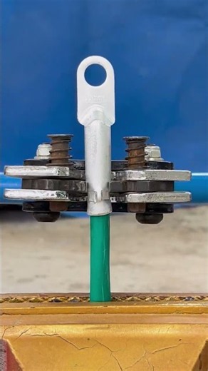 How To Connect Wire To Wire | Strong And Secure Electrical Joint #ideas​ #shorts​ #wire​ #electrical