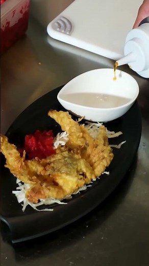 Deep-fried soft shell crab, spicy mayo and masago for the perfect crispy, flavorful bite.