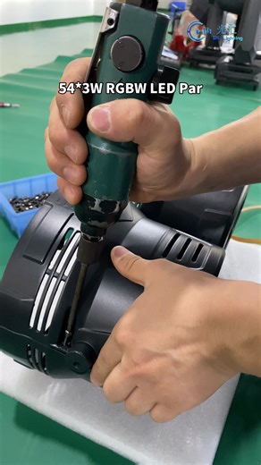 54×3W RGBW LED Par | Clean Colors, Solid Output A compact RGBW LED Par designed for smooth color mixing and stable performance. Perfect for stages, events, and fixed installations where reliability and consistent wash are essential. 📧 info@gk-lighting.com 📞 WhatsApp: 86 181 0276 5685 🌐 www.gk-lighting.com Lighting by GK Lighting — Professional Stage Lighting Manufacturer Since 2016 #ledpar #rgbwled #parlight #stagelighting #eventlighting #dmxlighting #washlight #prolighting #concertlighting #