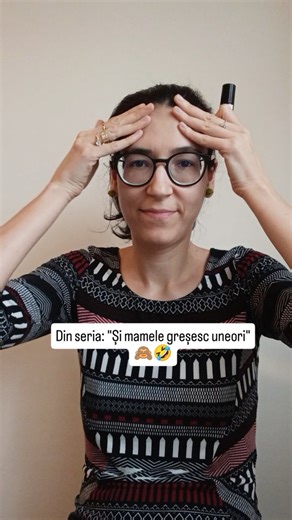 Claudia | Ghidul tău în soluții naturale pentru familie on Instagram: "Cum îți dai seama DUPĂ MAI BINE DE O SĂPTĂMÂNĂ că ai încurcat sticluțele roll-on? 🤦‍♀️ Am început deparazitarea și m-am dat conștiincios… cu roll-onul antideparazitar ✅ și cu cel digestiv ✅ Doar că… invers 🤣🤣🤣 Antideparazitarul pe ficat 🤦‍♀️ și digestivul pe burtă 🤦‍♀️ Și mă miram de ce mergeam după la baie 🤣 Azi dimineață, nu știu cum, le miros. Pe unul… hmm 🤔 Pe celălalt… stai așa 😳 Și atunci mi-a picat fisa. Atâta