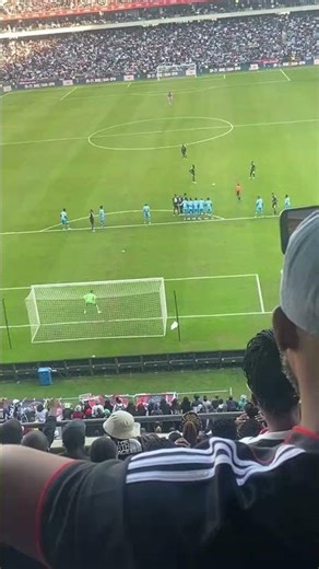 Rele Almost Scored From A Free Kick 🥵🥵🔥🔥#betwaypremiership #orlandopirates #relebohilemofokeng #psl