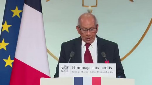 Emmanuel Macron « demande pardon » aux harkis et annonce une loi de « reconnaissance et de réparation »