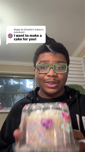 Replying to @Charlie’s Cakes #mukbang #cakereview | cake