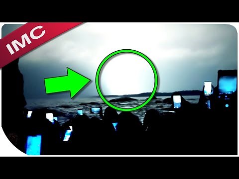 These Unexplained Glitches In The Sky Will Blow Your Mind