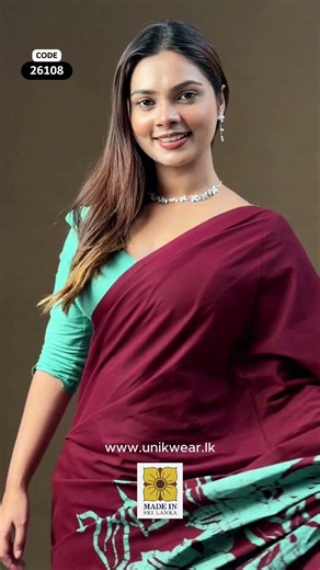 සරල සුන්දරත්වයක් ඔයාට ගෙනත් දෙන මේ අගනා බතික් සාරිය ට්‍රයි කරමුද? 😍